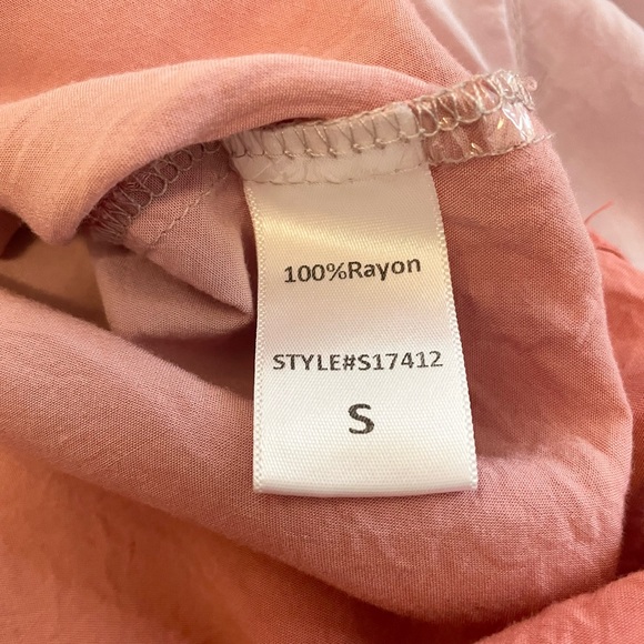 Ombré button down blouse-Small - Picture 3 of 3